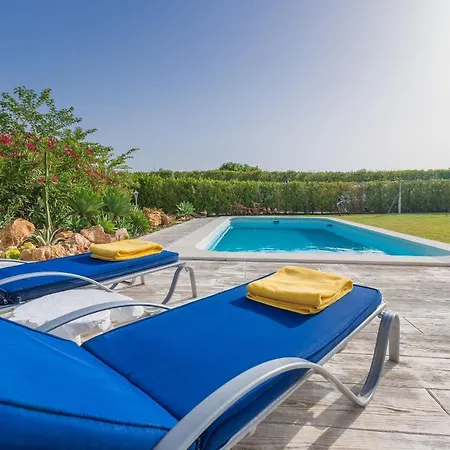 Les Herbetes Holiday home *