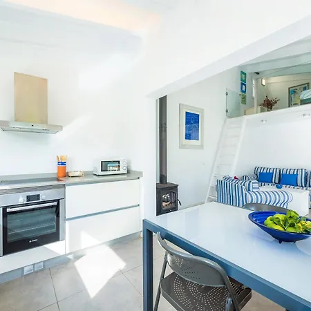 Les Herbetes 波连萨港