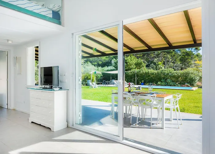 Les Herbetes بيت للعطل