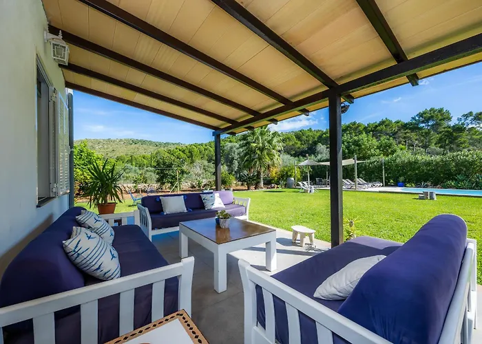 Les Herbetes بيت للعطل